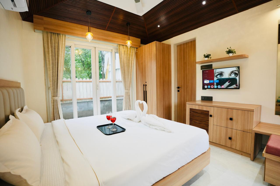 revaya hillside resort pawna lonavala