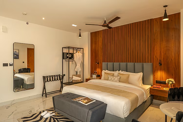 perfectstayz premium aurevva rajpur road