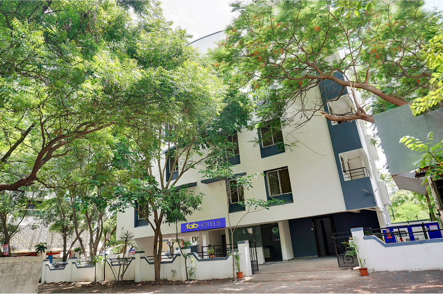 fabhotel shravani residency