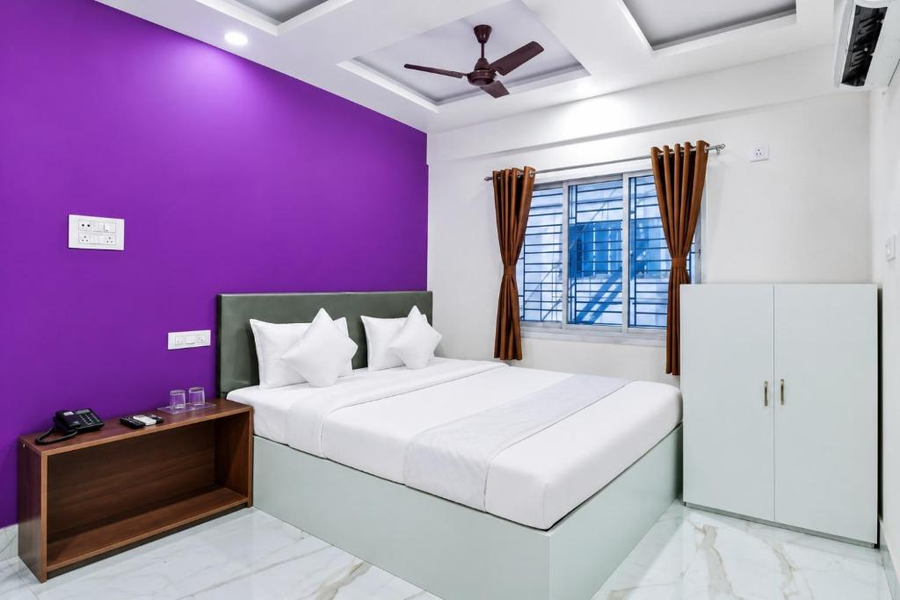 Singh Guest House,Mahatma Gandhi Road,2 star