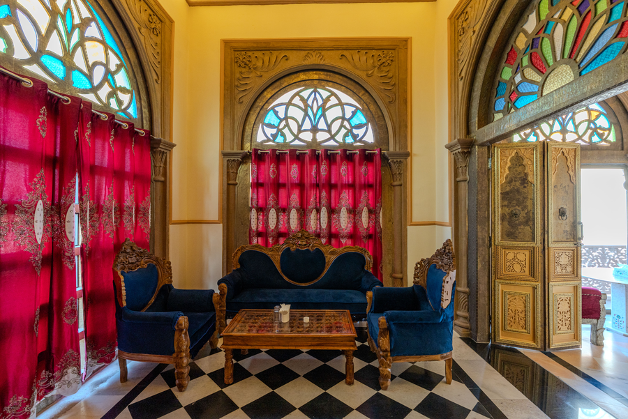 mahal khas palace