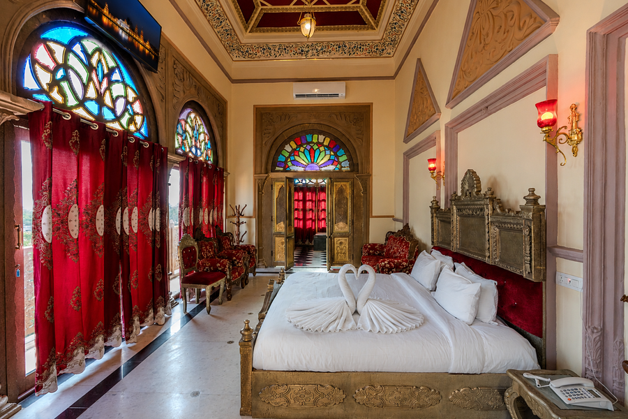 mahal khas palace
