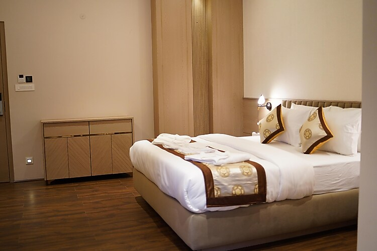 the atrium m g marg