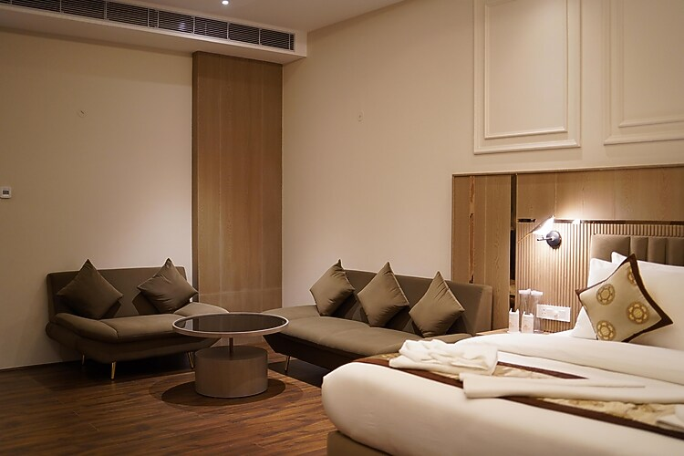 the atrium m g marg