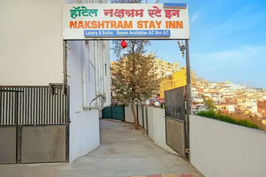 via nakshtram stay inn