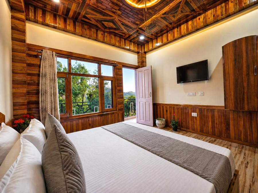 the wooden nook