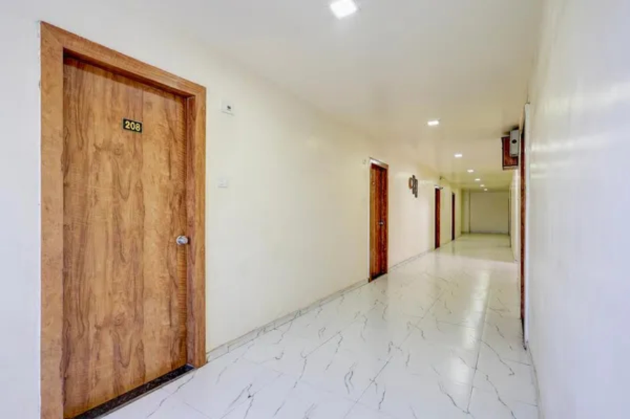 via chaitanya inn