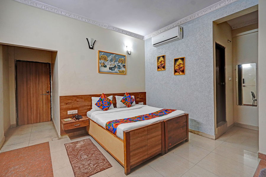 fabhotel sandalwood vibes