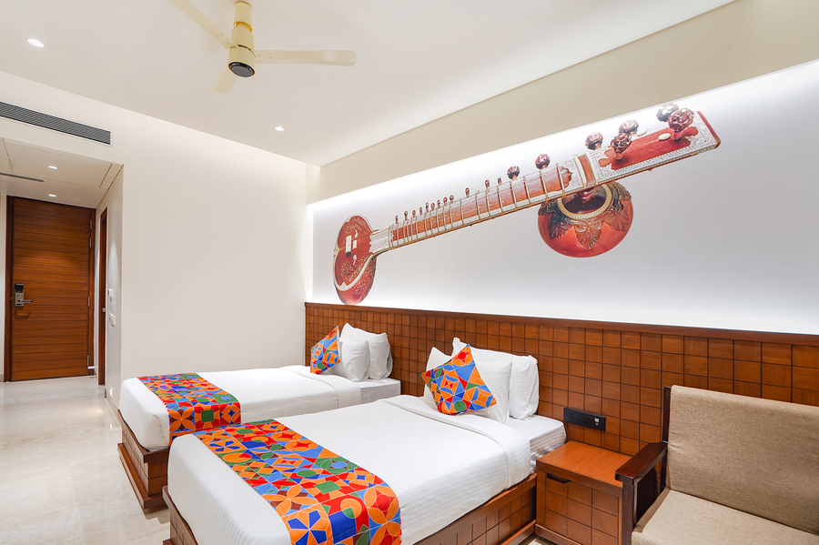 oriva tulips inn and suites