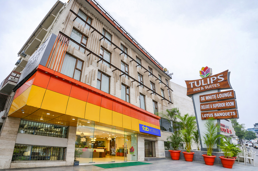oriva tulips inn and suites
