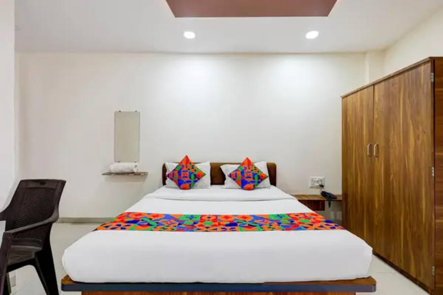 fabhotel grand executive