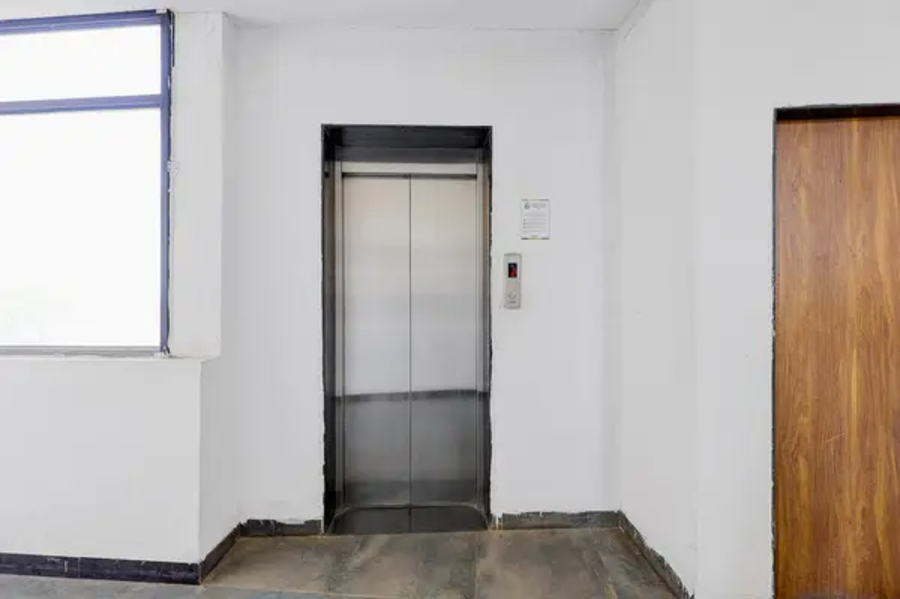 fabhotel grand executive