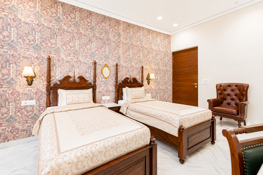 dera jaipur luxury heritage stays in bani park jaipur