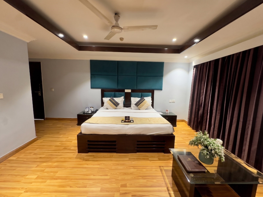 asar safdarjung hotel