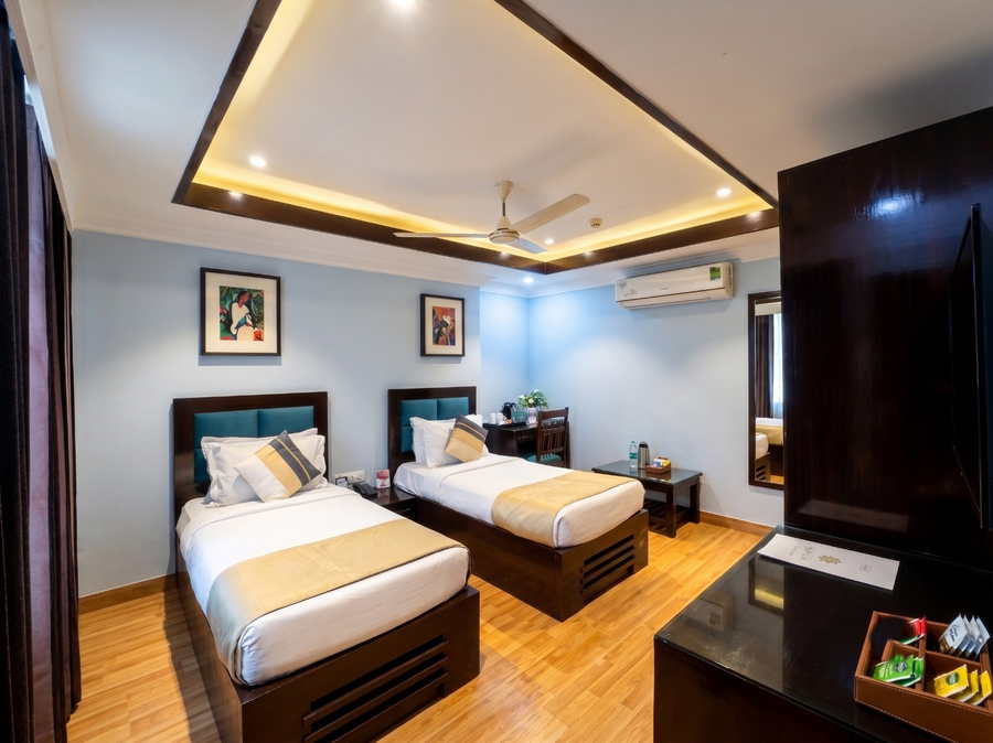 asar safdarjung hotel