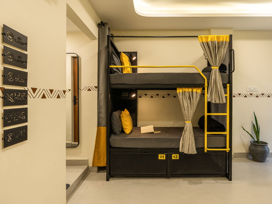 the hosteller indore