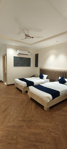 hotel vedas inn