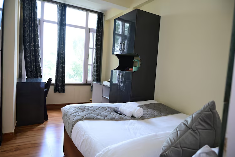 iktara inn homestay ghorakhal