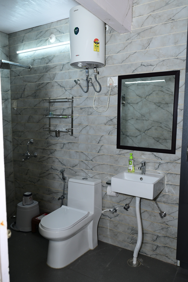 iktara inn homestay ghorakhal