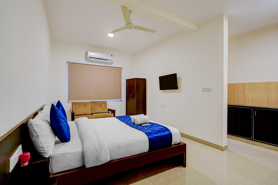 the aqua suites premium hotel in hsr layout