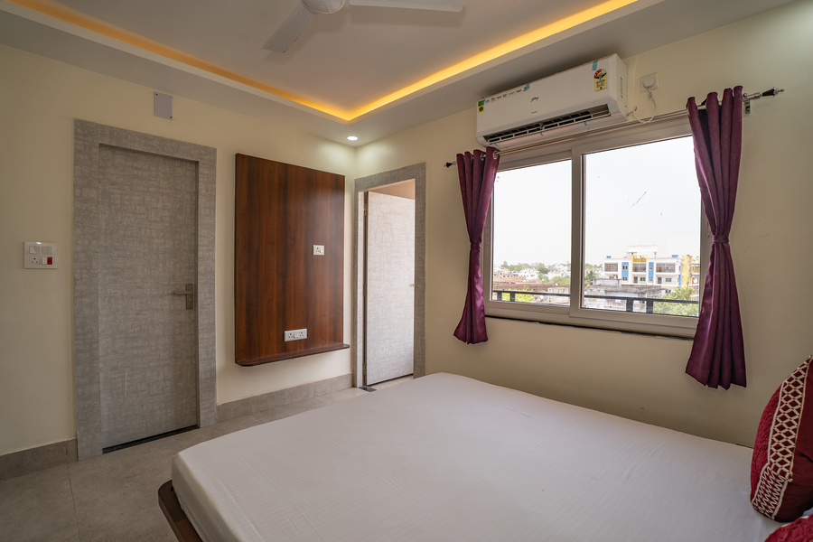 hotel shivpriya palace
