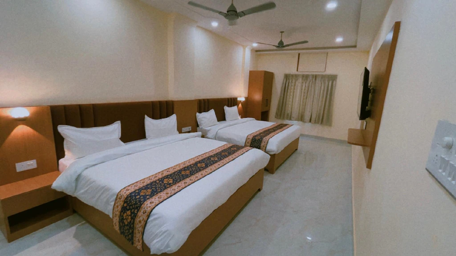 hotel royal palace