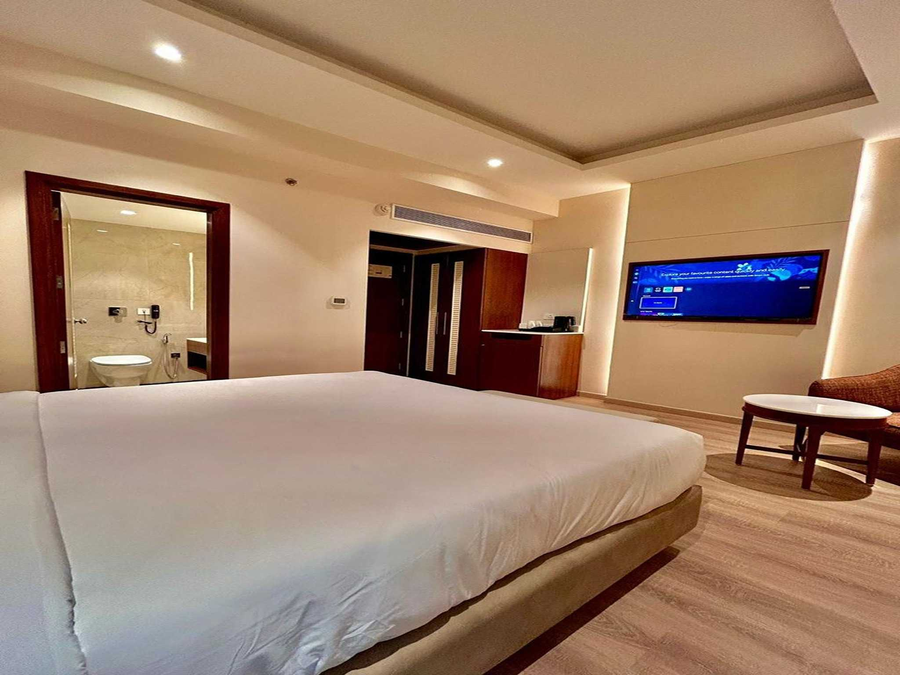 clubhouse hotel by checkin amritsar