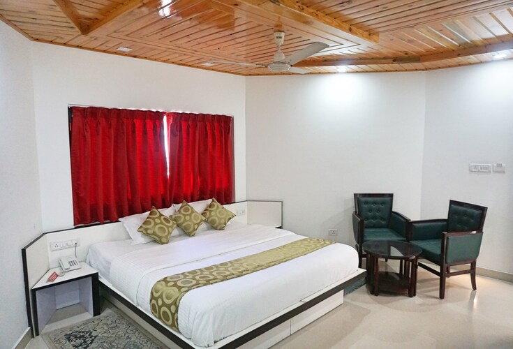 ess and bee resorts