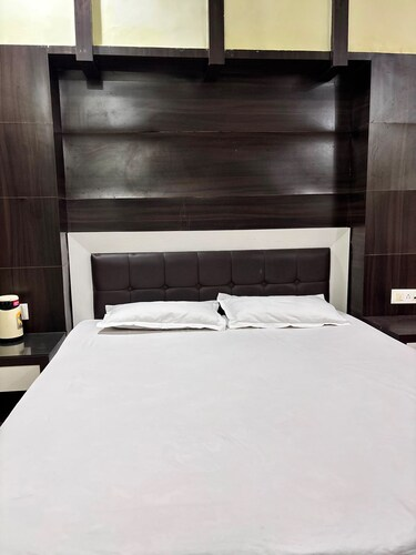 dalmia resort puri