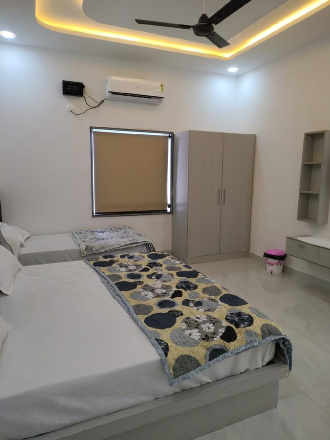 shiva guest house