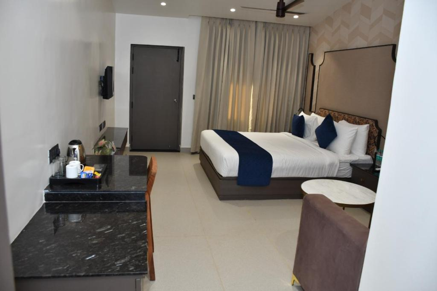 dev shanti hotel and resort