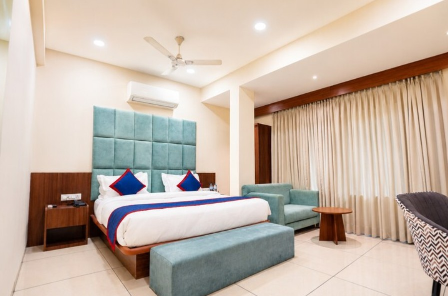 hotel srinivasa premier vijay nagar