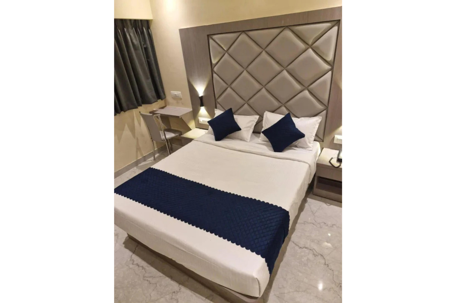 Via Kr,No.6/8, Burma Thamizhar Colony, Nanganallur, Kancheepuram,3 star
