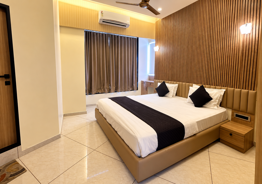 Hotel 9 Square,⁠9 Square Building, 3Rd Floor, Beside Synergy Hospital 150 Feet Ring Road, Ayodhya Chowk, Rajkot, Gujarat 360006,3 star