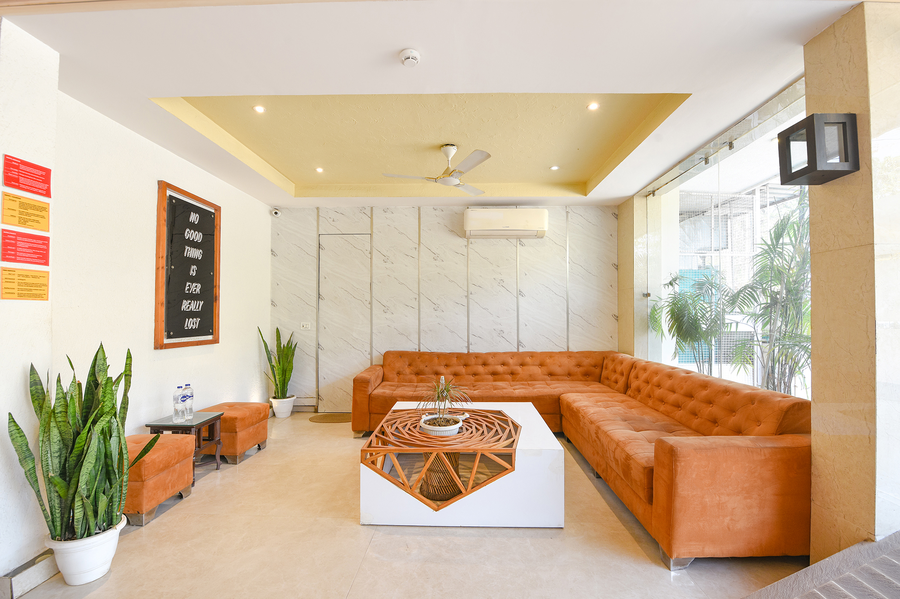 fabhotel sai village sector 46