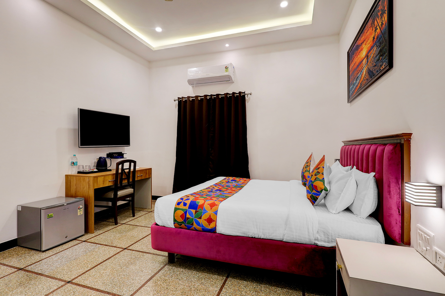 fabhotel kences inn