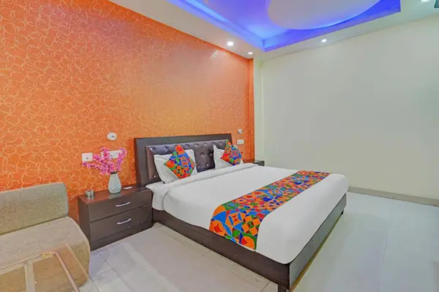 fabhotel hm inn