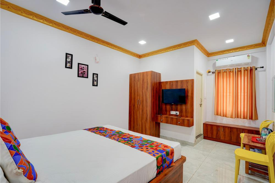 Via Guru Residency,No 693, 12/3, Chudanapura, Kodipalya Main Road, Kengeri Hobli, Ramanagara, Kengeri, Bangalore 560060,3 star