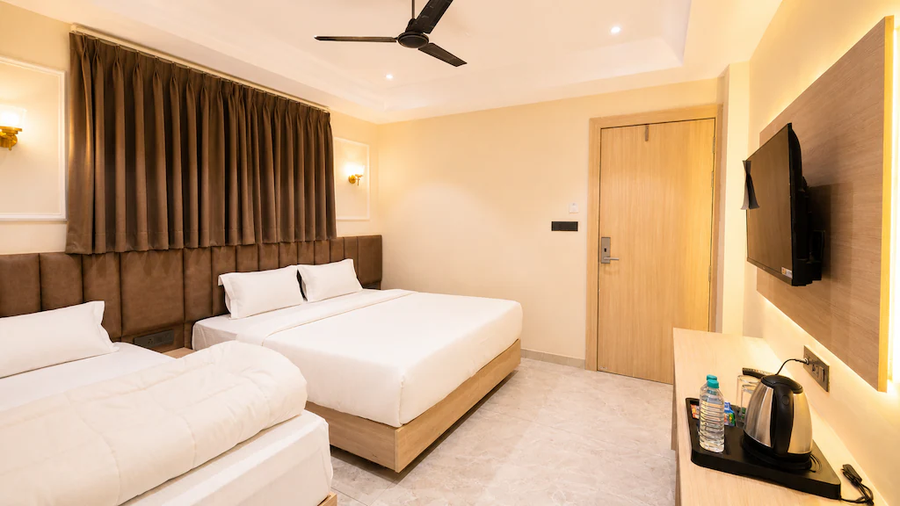 velar select hotel ujjain