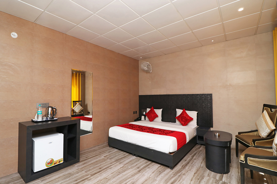 fabhotel ace prime