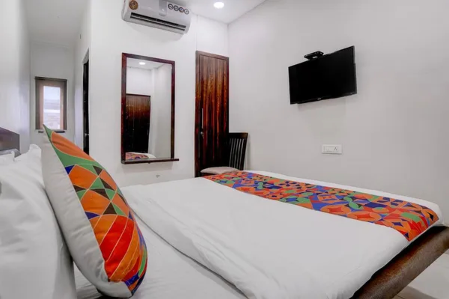 fabhotel blue inn