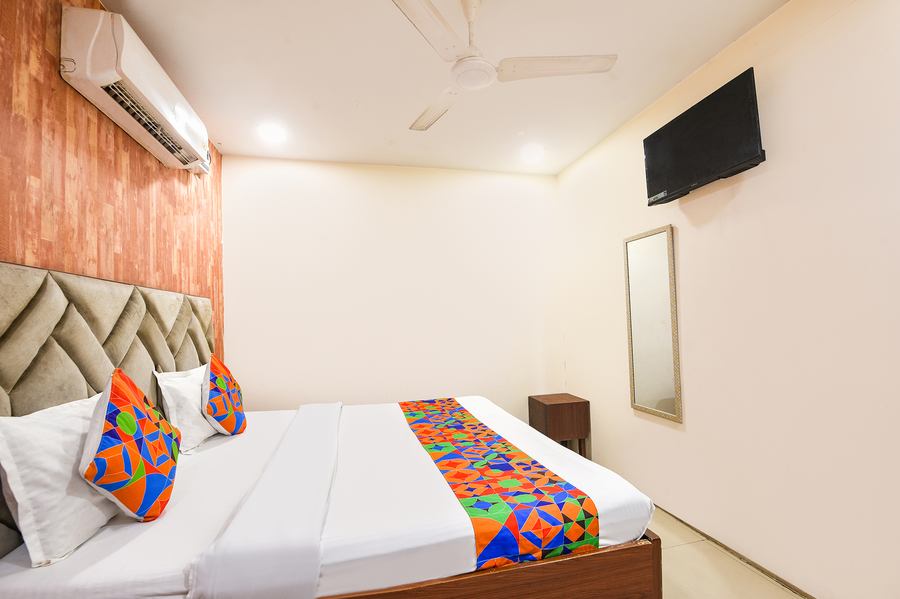 fabhotel snow valley