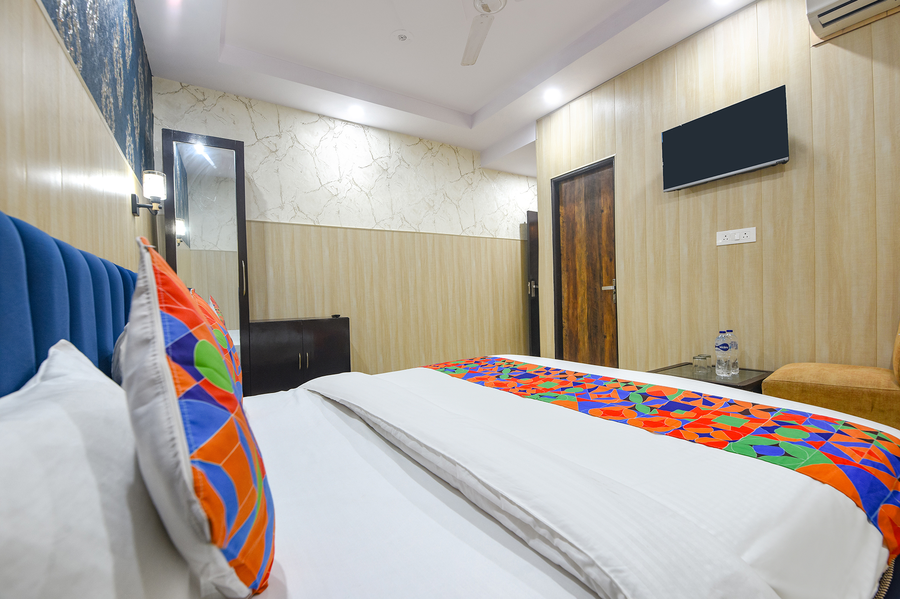 fabhotel crown residency