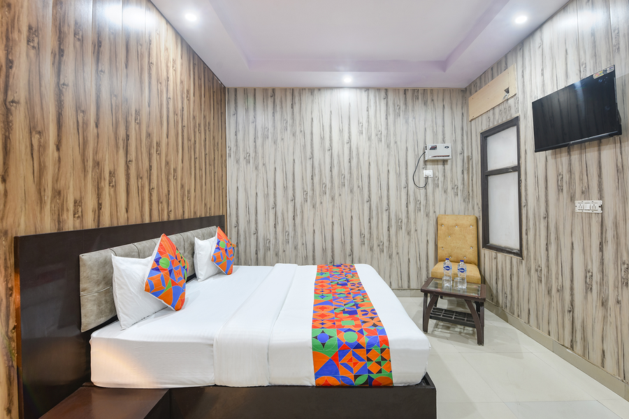 fabhotel crown residency