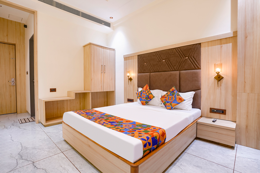 fabhotel prime shree palace