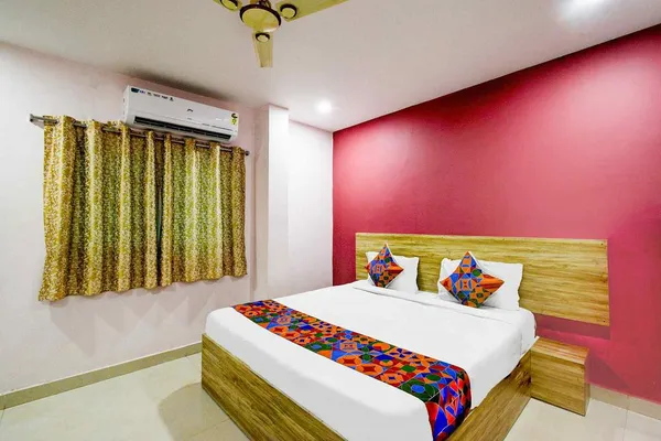 fabhotel friendly stay luxury rooms