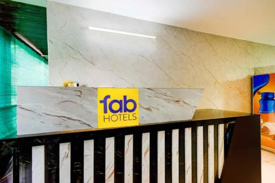 fabhotel friendly stay luxury rooms