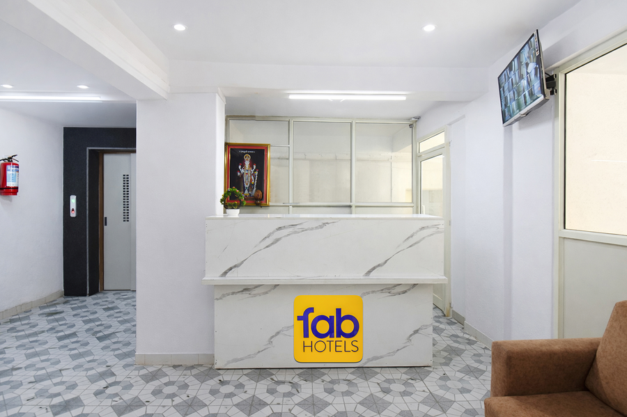 fabhotel swapanpurti sai avenue