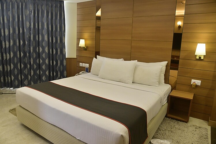 empires beachfront hotel