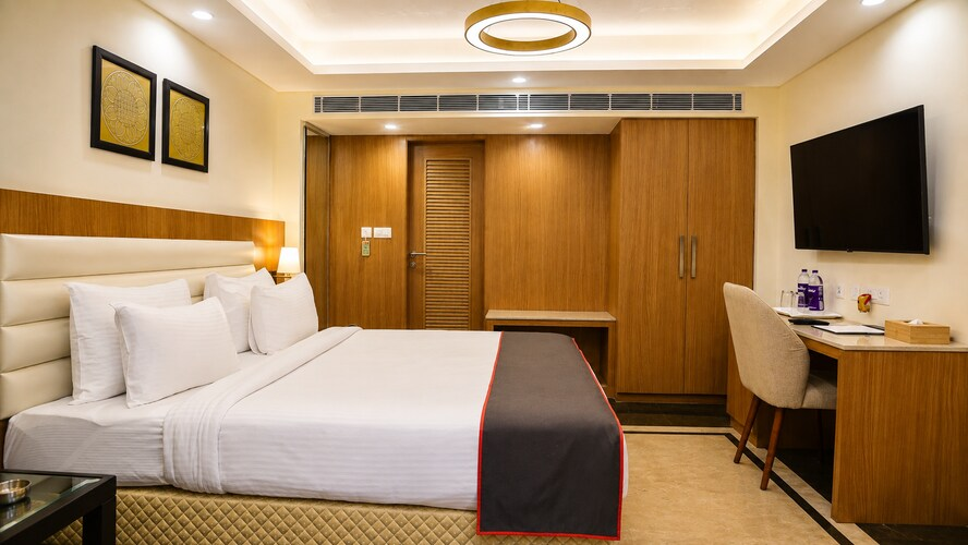 empires beachfront hotel